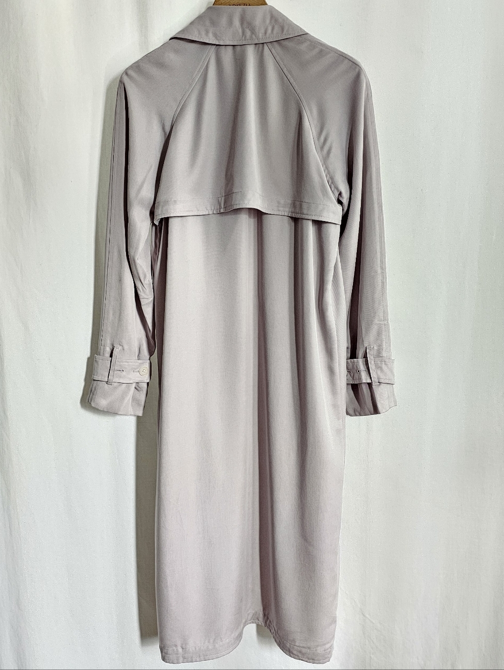 Aritzia Babaton Lilac Lawson Trench Coat - Picture 4 of 16